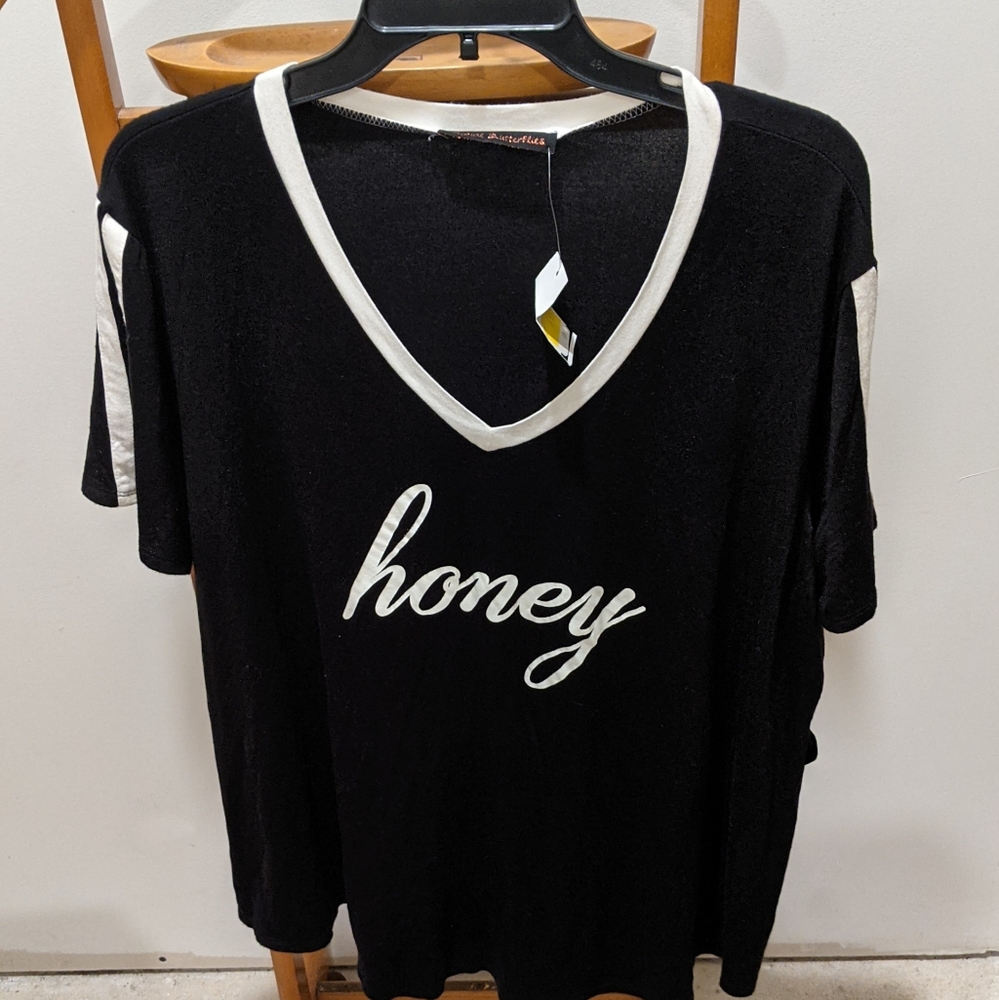 SOCIAL BUTTERFLY BLACK SZ. 2X DHORT SLEEVE STRETCH SHIRT TOP